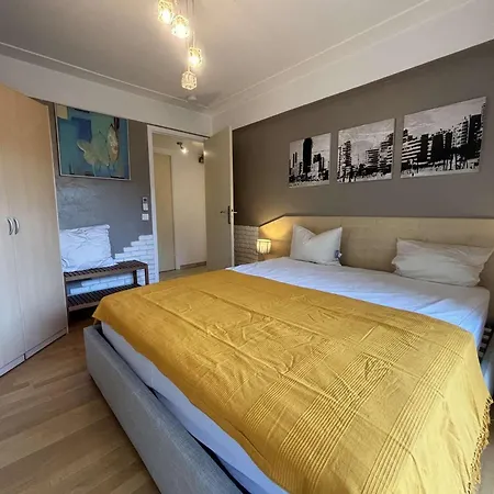 Apartamento T2 Avec Terrasse, Climatise, Centre-ville Antibes, Proche Et Commerces - Fr-1-252-177 *