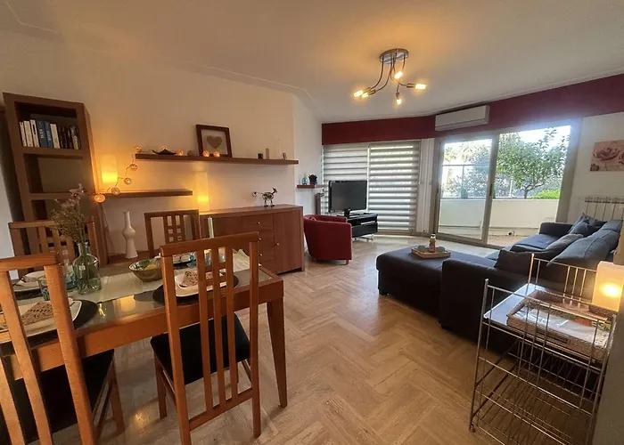 T2 Avec Terrasse, Climatisé, Centre-ville Antibes, Proche Et Commerces - Fr-1-252-177 Antibes